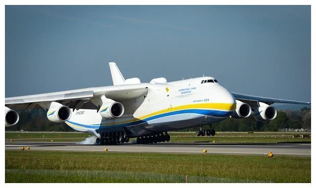 世界上最大的客货运飞机续航能力远超普通飞机能搭载2000人